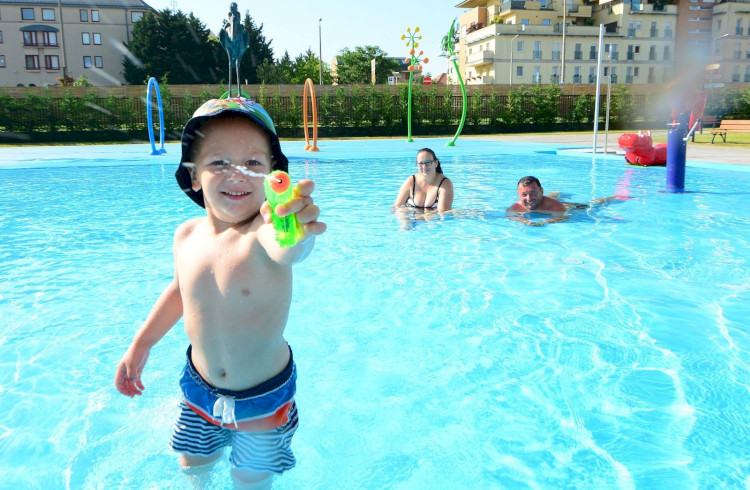 Csitáry G. Emil Swimming Pool and Beach