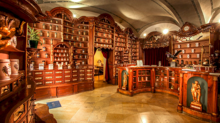 Fekete Sas (Black Eagle) Pharmacy Museum