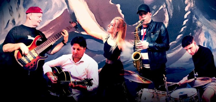 Hangból Kép - Jazz improvizáció és élő festés Július 05. 19:00-21:00