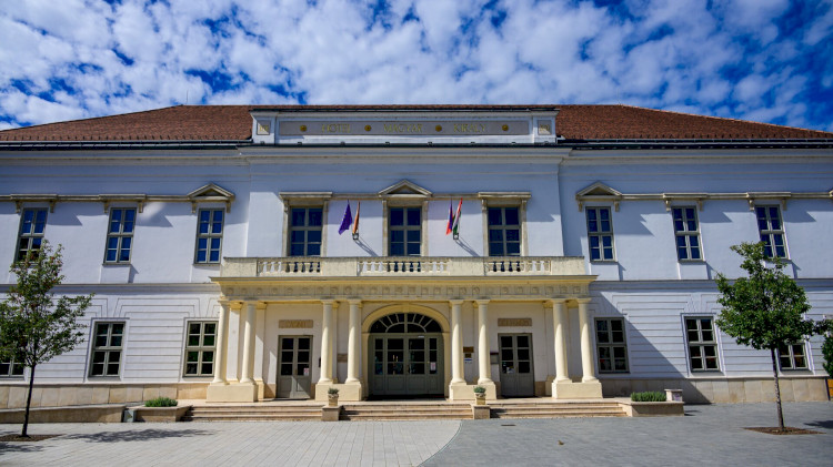 Hotel Magyar Király