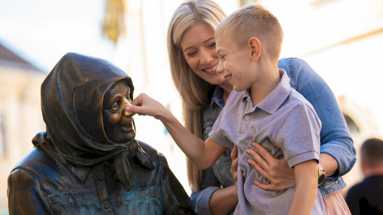 Statue of Aunt Kate