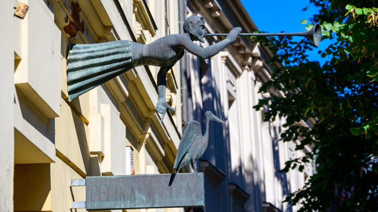 Pelikán udvar