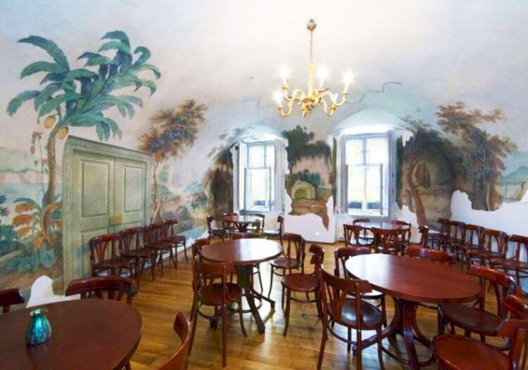 Deák Gallery