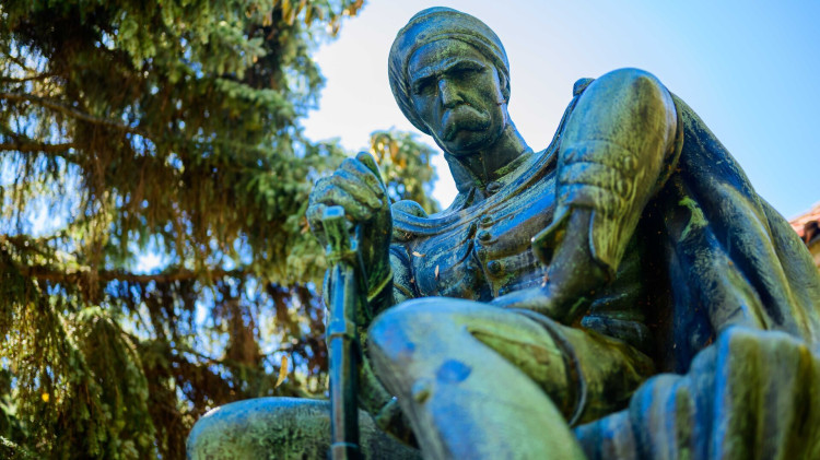 Wathay Ferenc Constable Statue